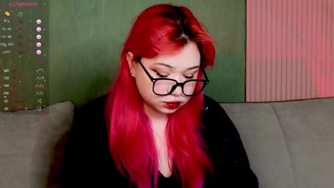 Klee online show from 11/11/25, 05:07