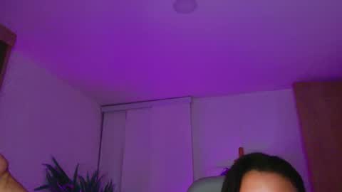 Christina online show from 10/03/25, 11:46