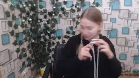 klerkarina online show from 01/25/25, 06:23