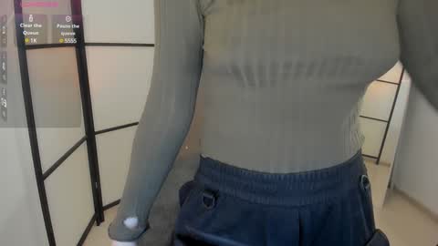 Snapshot of klin_miller chatting on 01/24/25, 05:31 Klin online show from 01/24/25, 05:31