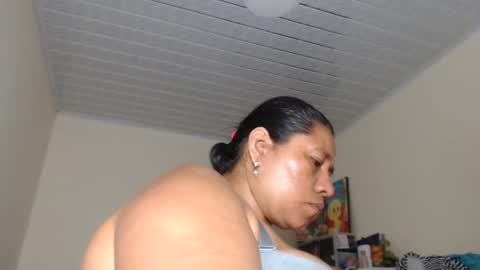 Kloe online show from 02/02/25, 04:48