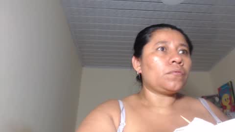 Kloe online show from 02/11/25, 04:44