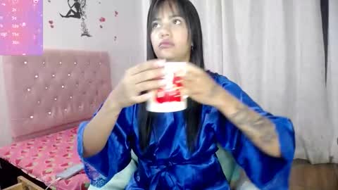 Valen online show from 10/22/25, 10:04