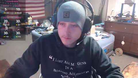 Snapshot of kneesdown321 chatting on 01/27/25, 01:59 kneesdown321 online show from 01/27/25, 01:59