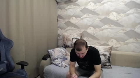 Snapshot of knight_5 chatting on 11/16/25, 04:18 Carter. online show from 11/16/25, 04:18