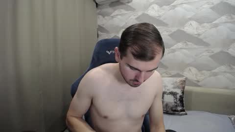 Snapshot of knight_5 chatting on 11/17/25, 05:24 Carter. online show from 11/17/25, 05:24