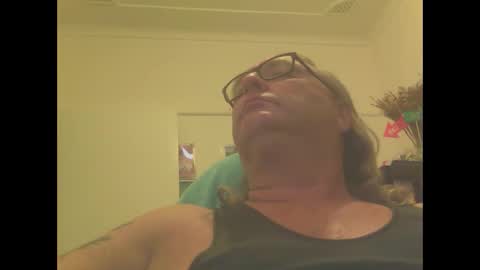 knobout online show from 12/18/24, 10:08