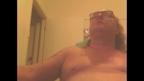 knobout online show from 01/01/25, 01:05