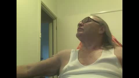 knobout online show from 09/30/25, 07:13