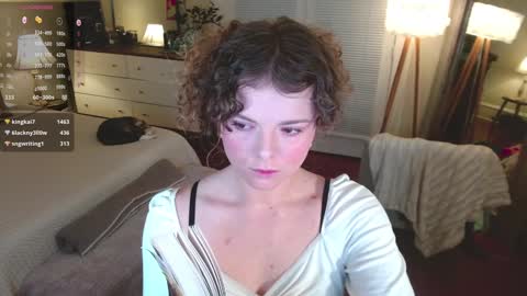 Snapshot of knowlita chatting on 12/22/24, 01:33 knowlita online show from 12/22/24, 01:33