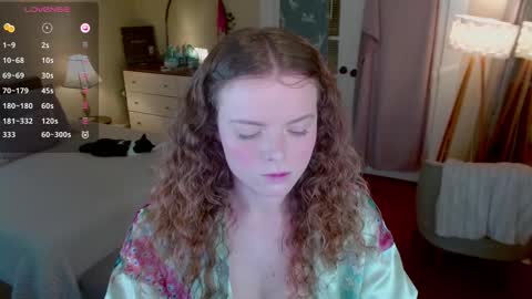 Snapshot of knowlita chatting on 02/19/25, 10:53 knowlita online show from 02/19/25, 10:53