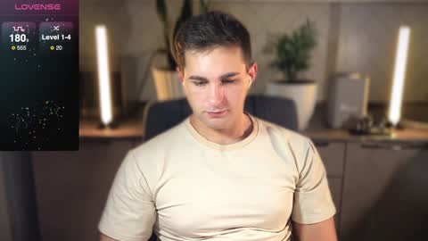 Snapshot of kochka25 chatting on 01/21/25, 01:50 Sweet boy online show from 01/21/25, 01:50
