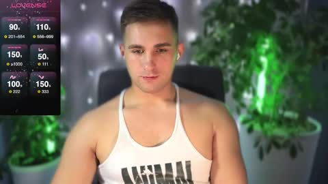 Snapshot of kochka25 chatting on 03/01/25, 08:10 Sweet boy online show from 03/01/25, 08:10