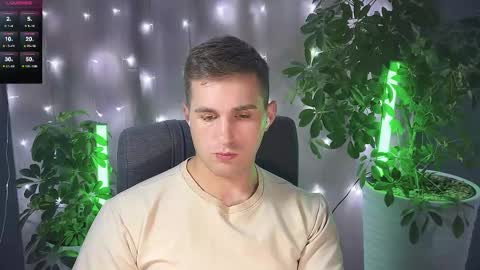 Snapshot of kochka25 chatting on 03/08/25, 06:16 Sweet boy online show from 03/08/25, 06:16