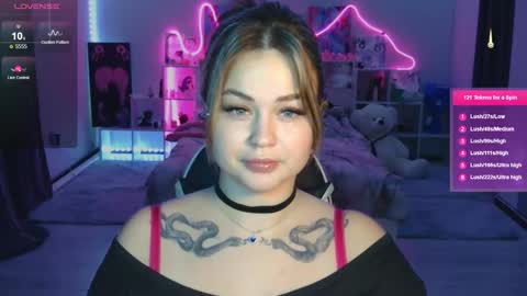 Snapshot of kokokolla chatting on 11/06/25, 01:23 Mia online show from 11/06/25, 01:23