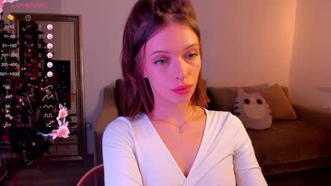 Snapshot of kossie_ chatting on 01/03/25, 03:44 kossie_ online show from 01/03/25, 03:44