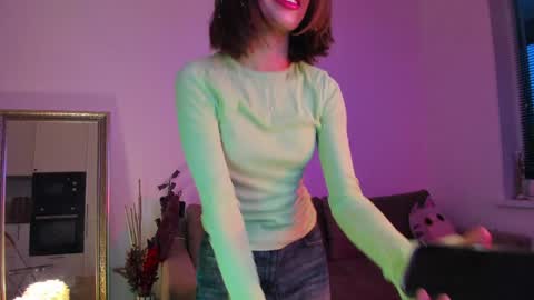 Snapshot of kossie_ chatting on 01/24/25, 01:57 kossie_ online show from 01/24/25, 01:57