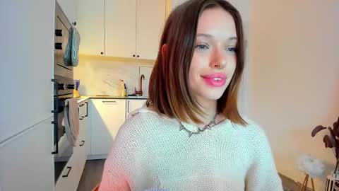 Snapshot of kossie_ chatting on 02/09/25, 01:14 kossie_ online show from 02/09/25, 01:14