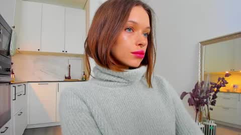 Snapshot of kossie_ chatting on 02/12/25, 10:46 kossie_ online show from 02/12/25, 10:46