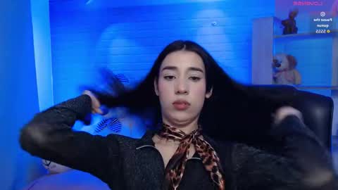 Snapshot of koyuki_san chatting on 10/24/25, 09:33 Elizabeth online show from 10/24/25, 09:33