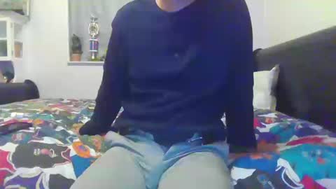 kpcloud255498 online show from 10/15/25, 02:11