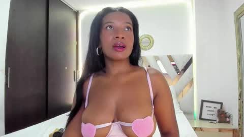 Snapshot of kriisvany_leroy chatting on 09/14/25, 11:20 Krisvany online show from 09/14/25, 11:20