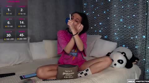 Snapshot of kris_167 chatting on 03/11/25, 09:37 Kris online show from 03/11/25, 09:37