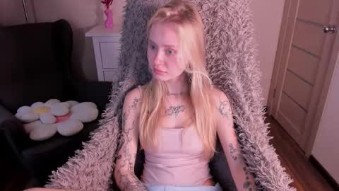 kris_grant online show from 10/10/25, 09:30