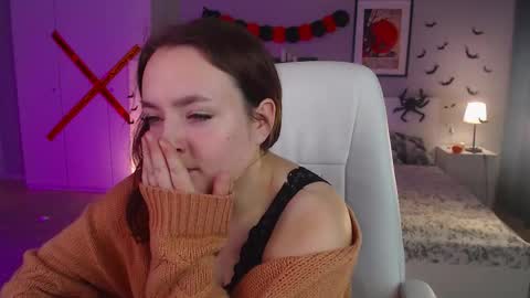 kris_loken online show from 10/23/25, 07:51