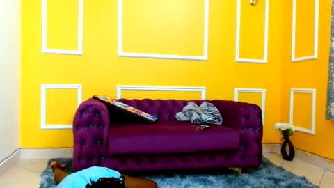 Snapshot of krissy_nile995 chatting on 02/12/25, 10:35 Thaterotic woman online show from 02/12/25, 10:35