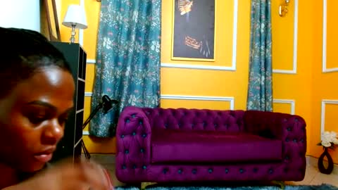 Snapshot of krissy_nile995 chatting on 02/12/25, 04:33 Thaterotic woman online show from 02/12/25, 04:33