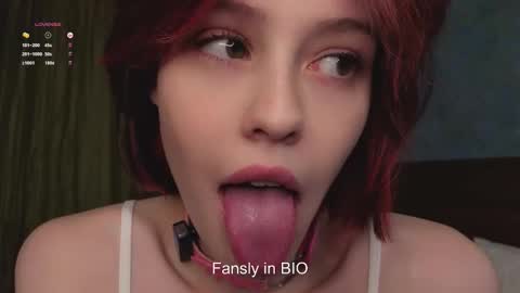 Snapshot of krissyhei chatting on 11/04/25, 01:16 Sarah online show from 11/04/25, 01:16