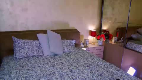 Snapshot of kristal_madness chatting on 02/11/25, 12:38 kristal_madness online show from 02/11/25, 12:38