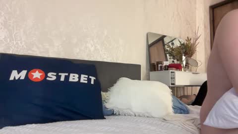 Snapshot of kristenflame chatting on 01/07/25, 12:31 KristenFlame online show from 01/07/25, 12:31