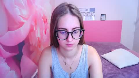 Kristina Adel online show from 12/30/24, 11:26