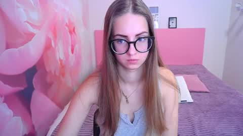 Kristina Adel online show from 01/03/25, 07:27