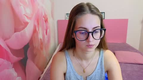 Kristina Adel online show from 02/03/25, 08:02