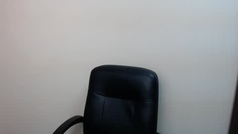 Kristi online show from 12/02/25, 07:57