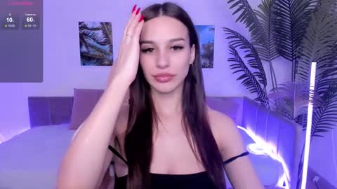 Snapshot of kristine_beauty chatting on 10/08/25, 08:23 Kristi online show from 10/08/25, 08:23