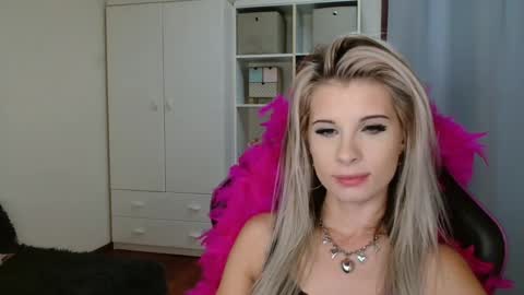 KristineAmore online show from 10/21/25, 06:30