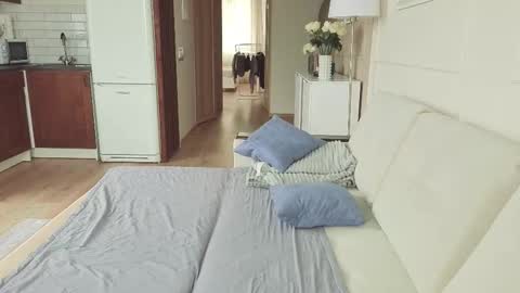 Kristi online show from 10/29/25, 07:10