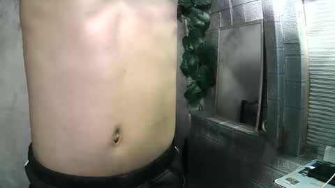 Snapshot of kritthanarkorn chatting on 10/30/25, 10:16 kritthanarkorn online show from 10/30/25, 10:16