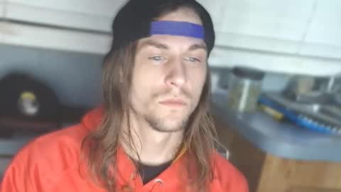 krytiar1992 online show from 11/18/25, 10:52