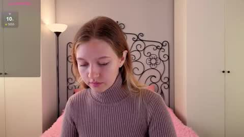 Snapshot of ksuhesa chatting on 10/20/25, 02:12 ksuhesa online show from 10/20/25, 02:12