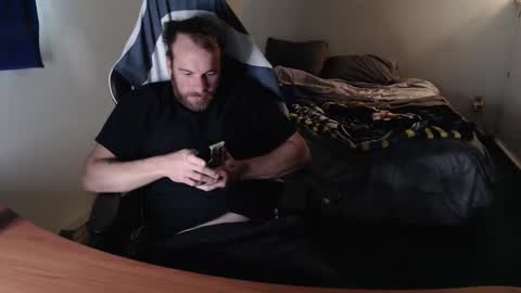 Kuggy online show from 10/17/25, 01:35