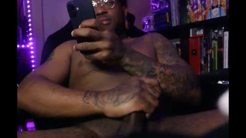 Snapshot of kushgoth chatting on 11/24/25, 05:51 Kushgoth online show from 11/24/25, 05:51