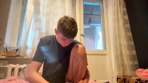 Snapshot of kvara328832 chatting on 11/18/25, 11:03 kvara328832 online show from 11/18/25, 11:03