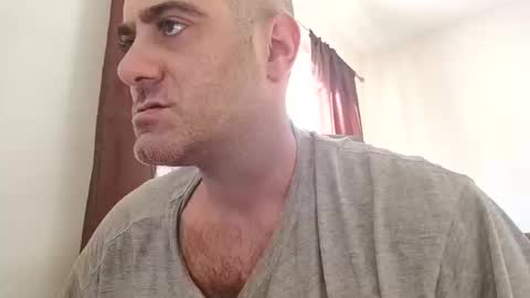 kyle67527 online show from 10/10/25, 02:05