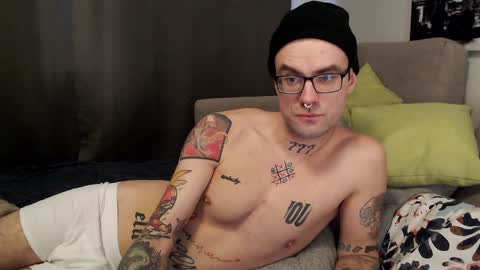 Snapshot of kyle_alternative chatting on 01/07/25, 11:05 Kyle online show from 01/07/25, 11:05