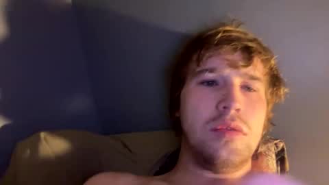 Snapshot of kylelovepussy69 chatting on 02/25/25, 10:26 kylelovepussy69 online show from 02/25/25, 10:26